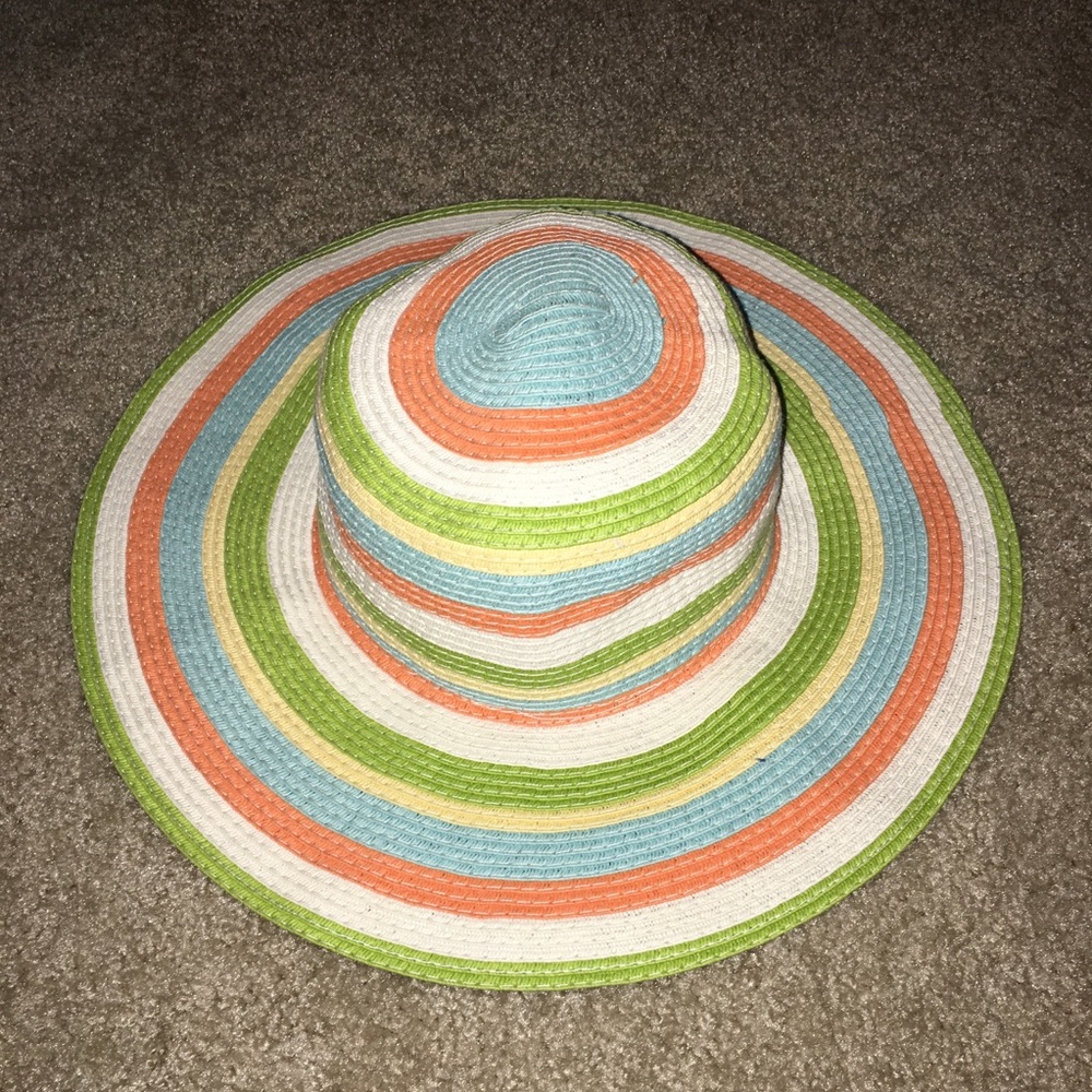 Straw Beach Hat